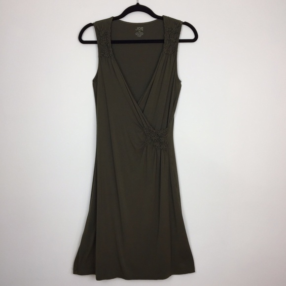 Joe Fresh Dress Women’s Small Sleeveless Green Criss Cross V Neck Knee Length - Picture 1 of 5
